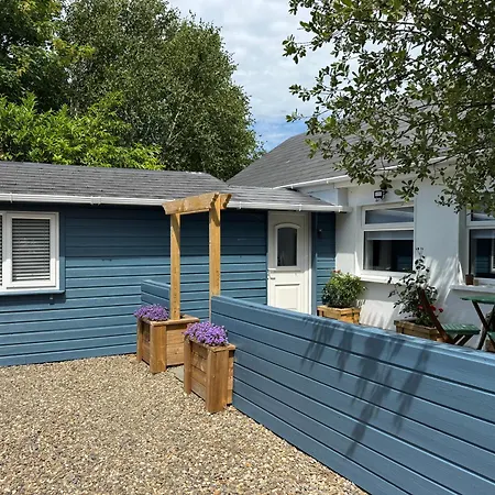 Rose Nyaraló Galway